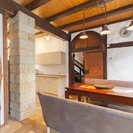 Ferienhaus Namibia-lodge Mit 100 Qm Für 6 Pers Wachau