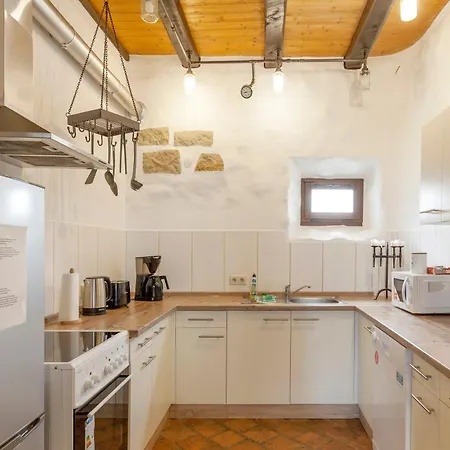 Namibia-lodge Mit 100 Qm Für 6 Pers Wachau