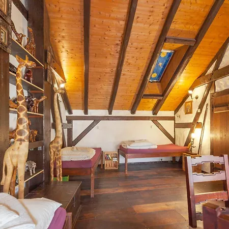 Namibia-lodge Mit 100 Qm Für 6 Pers